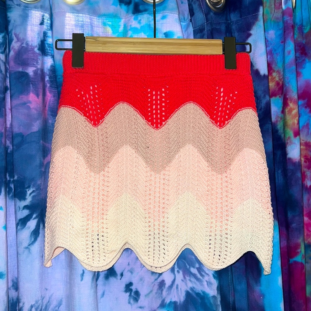 NWOT Wave Crochet Mini Skirt - Storia